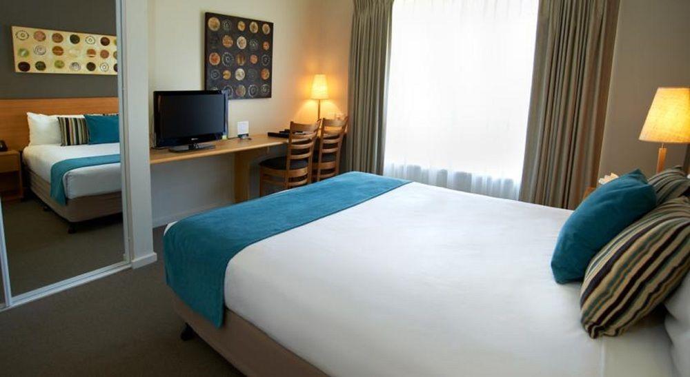 Quest Bunbury Aparthotel Exterior photo