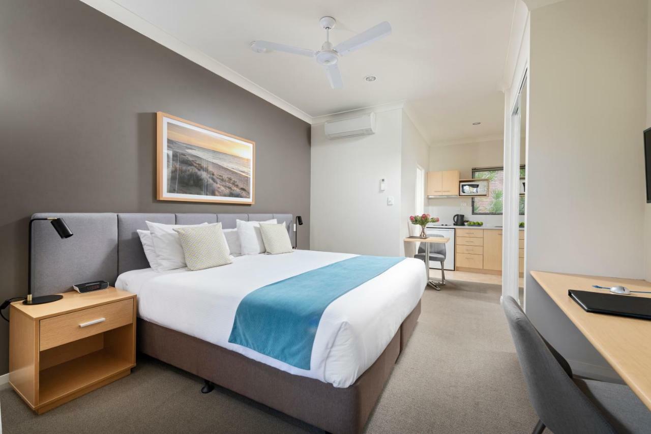 Quest Bunbury Aparthotel Exterior photo