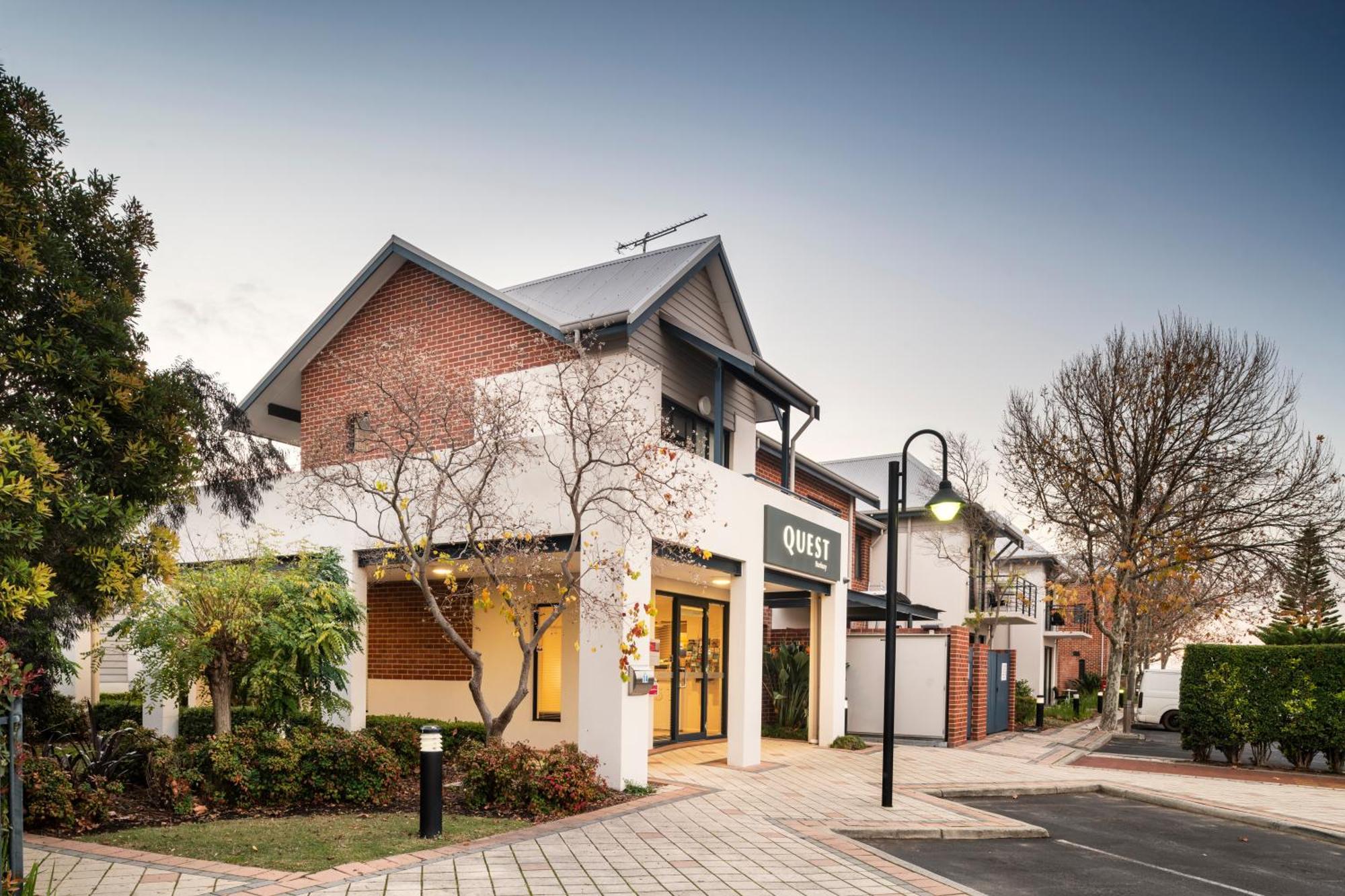 Quest Bunbury Aparthotel Exterior photo